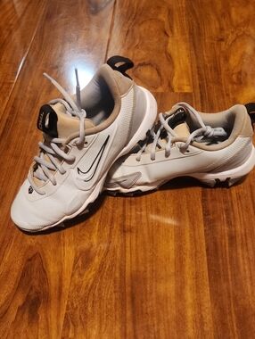 Nike Kid's Force Trout 9 Keystone Cleats, Size 3y